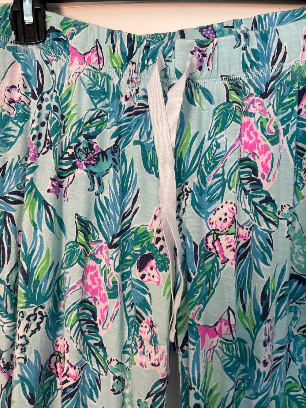 Lilly Pulitzer Mint Tropical Leaf & Floral Pajama pants in size XS fair conditio - Picture 3 of 4